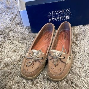 Sperry shoes